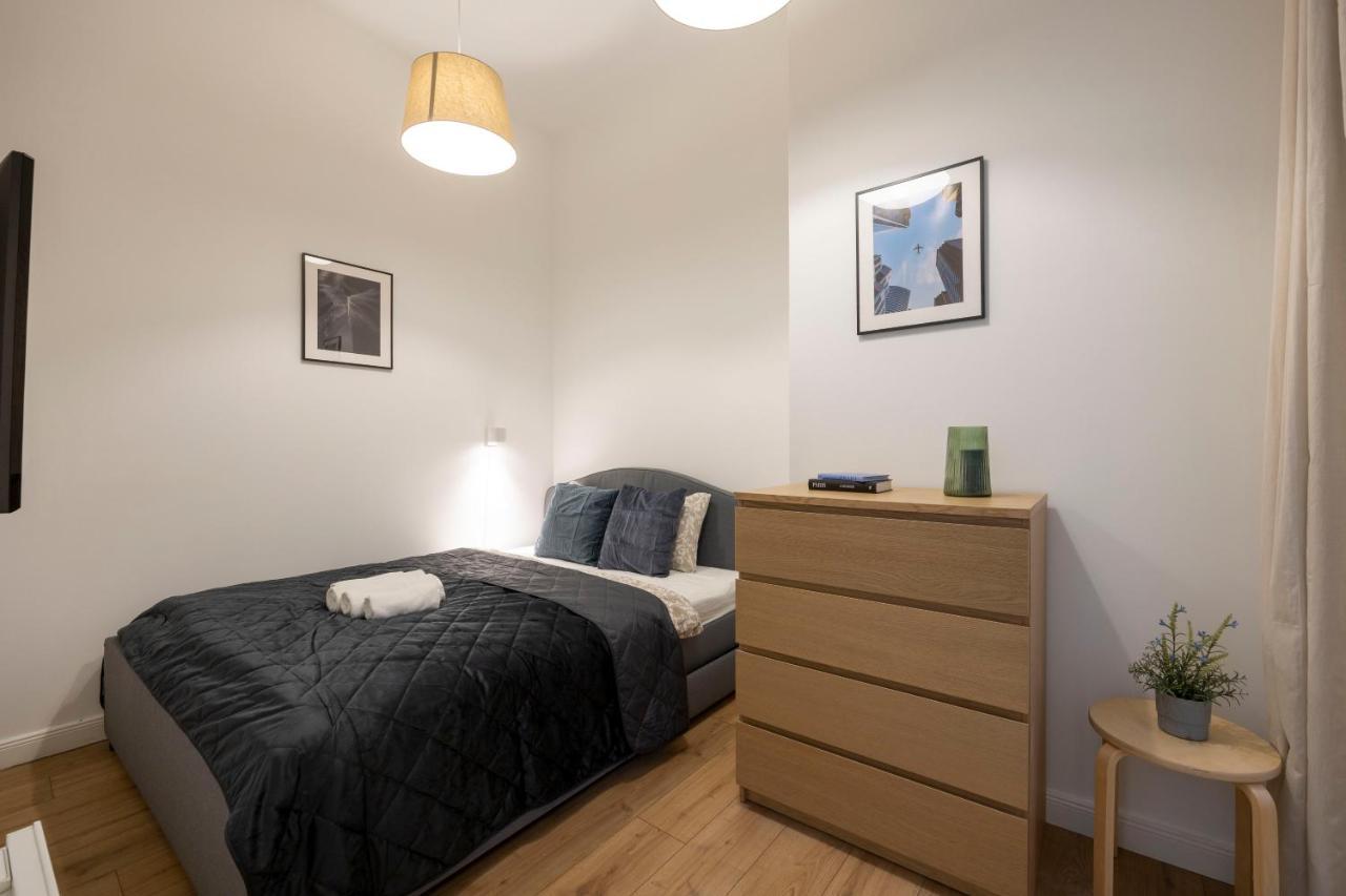 Central Grand Apartment With 5Bedrm 2Bathroom Budapest Extérieur photo
